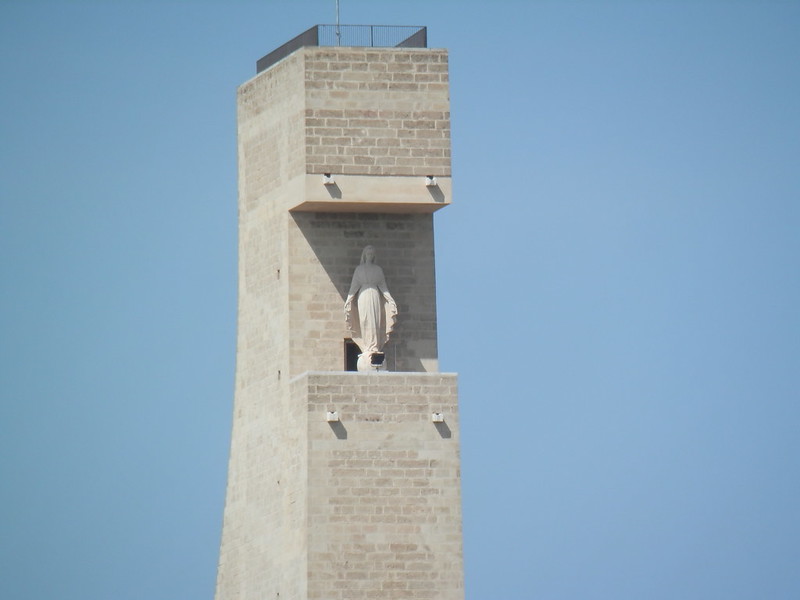 Italian Sailor Monument - Big Rudder