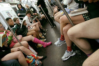 Dia sem calças no metro