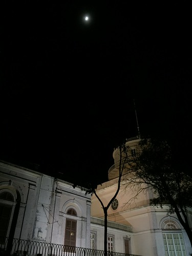 Noites no Observatório Astronómico de Lisboa