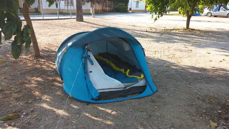Parque de Campismo de Montargil - tenda com colchão insuflável