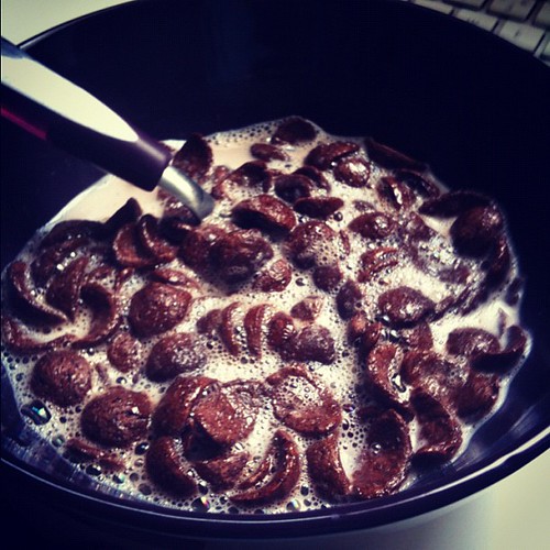 #photoadaymay - day 9 - something I do everyday - eat Chocapic